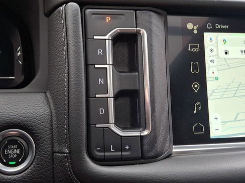 Used 2022 GMC Yukon Denali AWD/4WD image 18