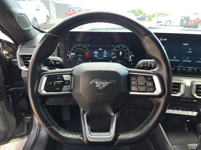Used 2025 Ford Mustang Premium RWD image 18