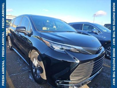 Certified 2024 Toyota Sienna XLE