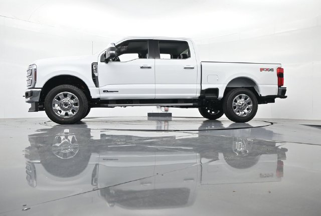 New 2026 Ford F350 Lariat w/ Chrome Package AWD/4WD image 44