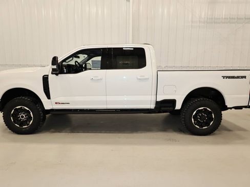 New 2025 Ford F350 Lariat w/ Lariat Ultimate Package AWD/4WD image 5