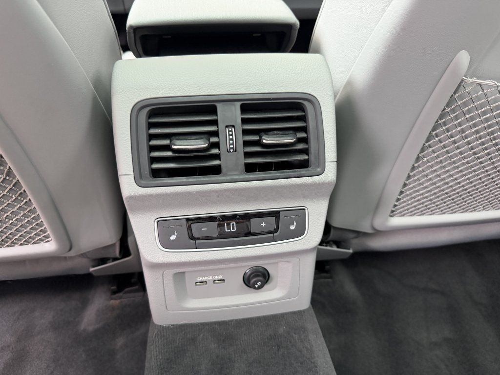 Used 2024 Audi Q5 e Prestige w/ Prestige Package AWD/4WD image 44