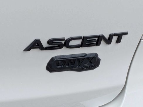 Certified 2025 Subaru Ascent Bronze Edition w/ Onyx Package AWD/4WD image 13