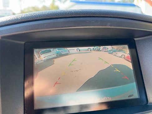 Used 2015 Nissan Quest SL image 30