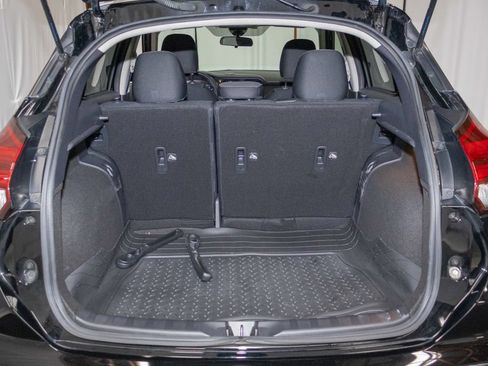 Used 2022 Nissan Kicks SV FWD image 13