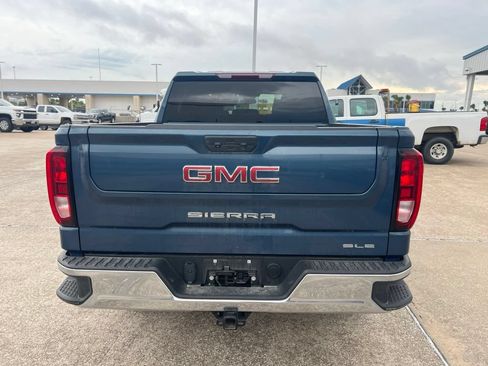 Used 2024 GMC Sierra 1500 SLE AWD/4WD image 5