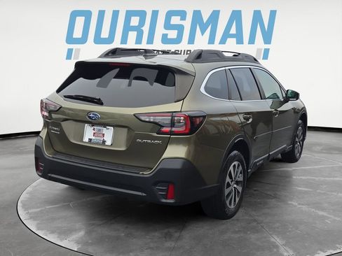Certified 2022 Subaru Outback Premium image 6