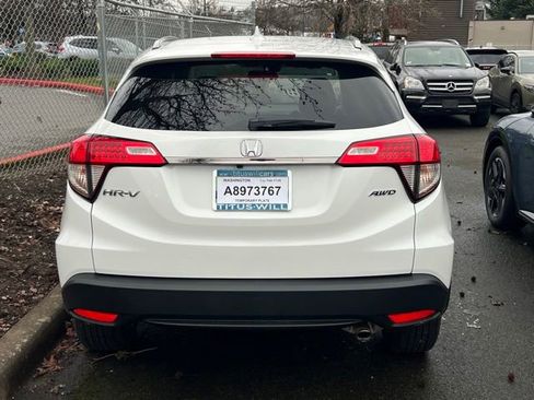 Used 2022 Honda HR-V EX image 2