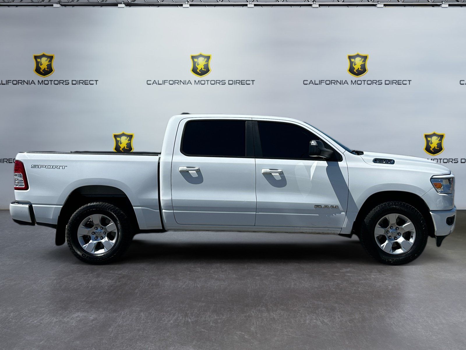Used 2020 RAM 1500 2WD Crew Cab image 6