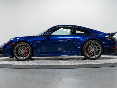 Used 2024 Porsche 911 Carrera 4S AWD/4WD image 9