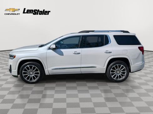 Used 2023 GMC Acadia Denali w/ Denali Ultimate Package AWD/4WD image 2