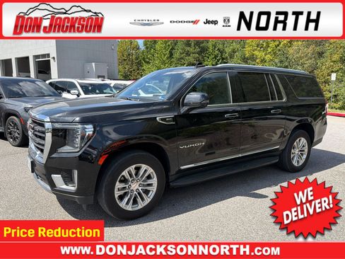 Used 2023 GMC Yukon XL SLT w/ SLT Premium Package AWD/4WD image 1