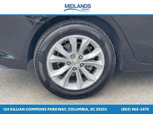 Used 2025 Chevrolet Malibu LT FWD image 7