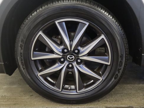 Used 2018 MAZDA CX-5 Touring image 25