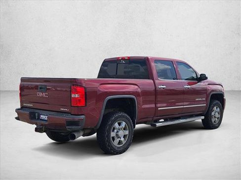 Used 2015 GMC Sierra 2500 Denali w/ Duramax Plus Package AWD/4WD image 5