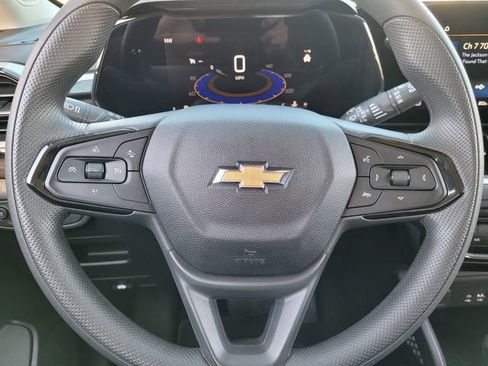 Used 2025 Chevrolet TrailBlazer LT image 30