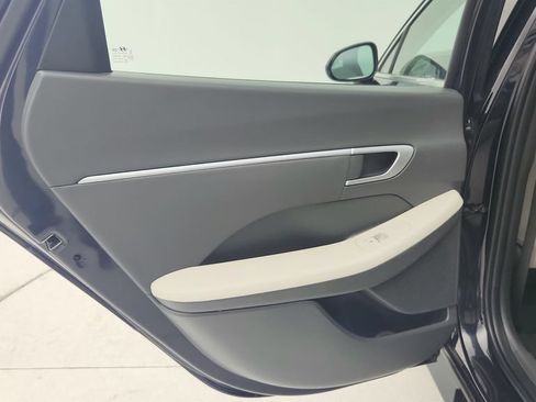 Used 2025 Hyundai Sonata SEL FWD image 25