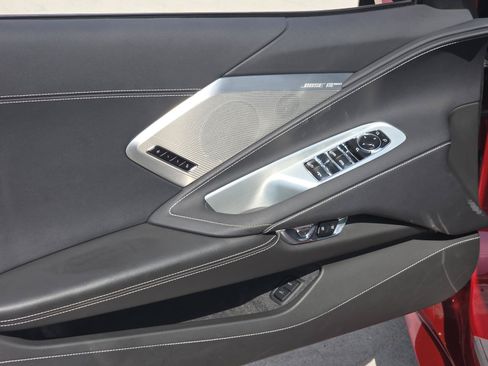 Used 2025 Chevrolet Corvette Stingray Preferred Conv w/ Z51 Performance Package RWD image 13