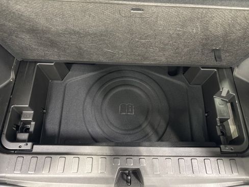 Used 2024 Chevrolet Equinox LT image 36