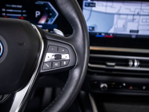 Used 2023 BMW 330e w/ Premium Package image 37