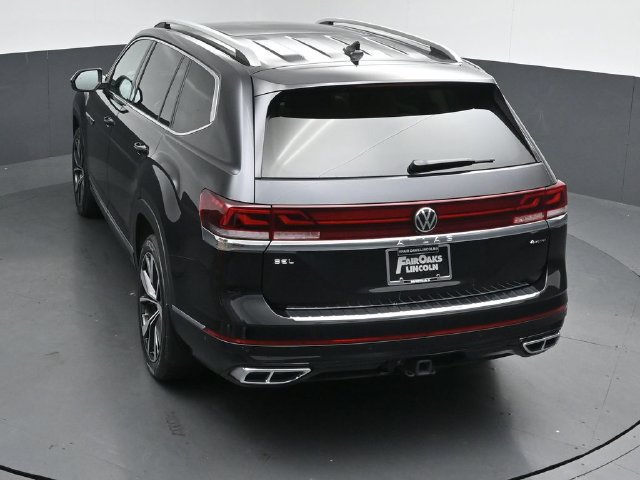 Used 2024 Volkswagen Atlas SEL Premium R-Line AWD/4WD image 48