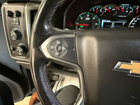 Used 2018 Chevrolet Silverado 1500 LT w/ All Star Edition AWD/4WD image 43
