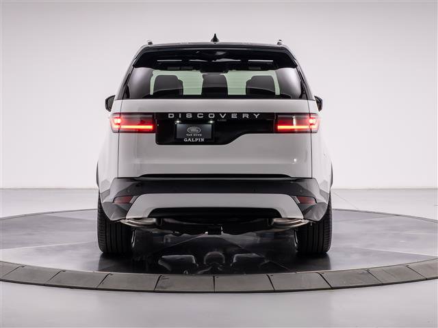 New 2026 Land Rover Discovery Limited Edition AWD/4WD image 4