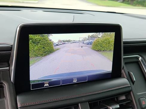 Certified 2021 Chevrolet Suburban RST AWD/4WD image 31
