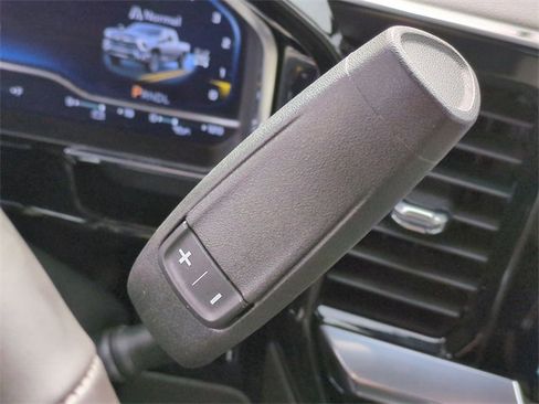 Used 2024 Chevrolet Silverado 3500 LTZ w/ LTZ Premium Package image 20