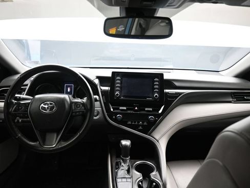 Used 2024 Toyota Camry SE w/ Convenience Package FWD image 38