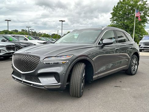 Used 2022 Genesis GV70 2.5T w/ Advanced Package AWD/4WD image 2