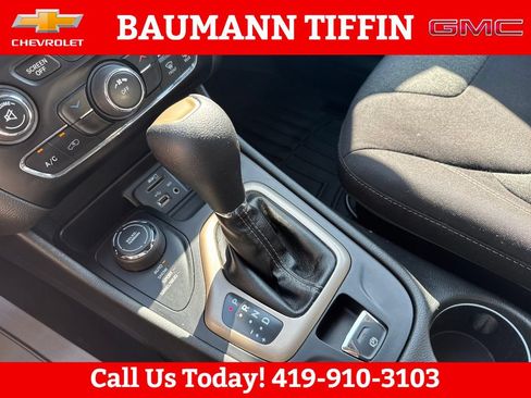 Used 2014 Jeep Cherokee Latitude AWD/4WD image 15