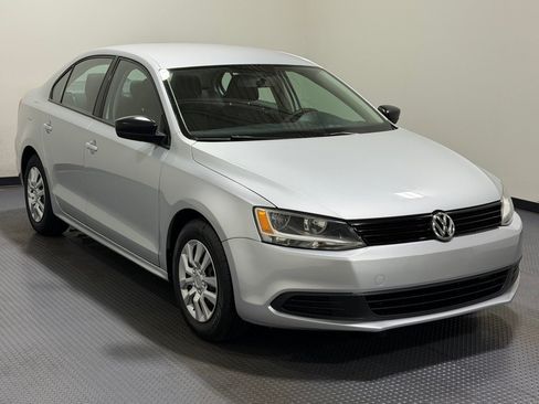 Used 2014 Volkswagen Jetta S FWD image 4