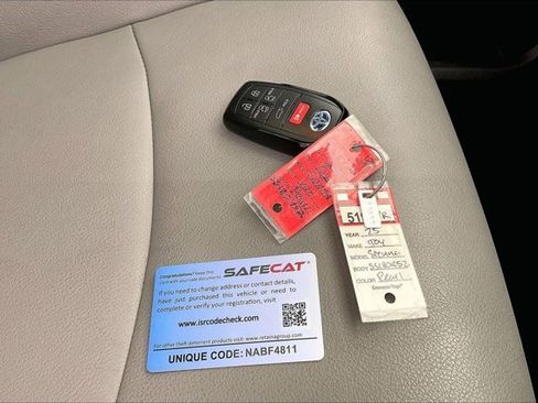 Used 2025 Toyota Sienna XLE image 11