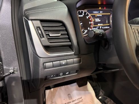 Certified 2025 Nissan Rogue SV image 16