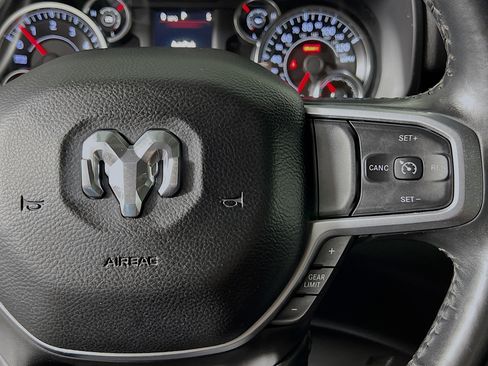 Used 2019 RAM 1500 Big Horn AWD/4WD image 20