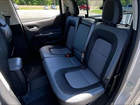 Used 2018 Chevrolet Colorado Z71 AWD/4WD image 23