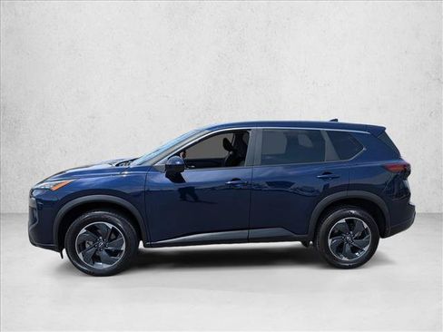Used 2025 Nissan Rogue SV FWD image 10