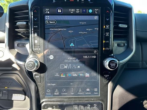 Used 2024 RAM 2500 Laramie w/ Night Edition image 25