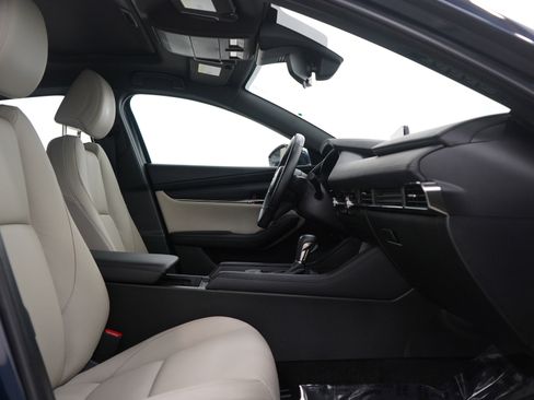 Used 2023 MAZDA MAZDA3 s image 10