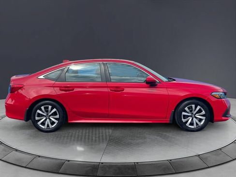 Used 2023 Honda Civic LX image 6
