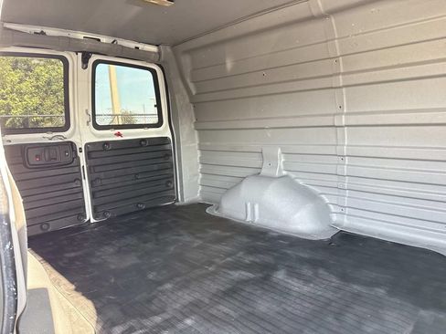 Used 2019 Chevrolet Express 2500 w/ Driver Convenience Package RWD image 13