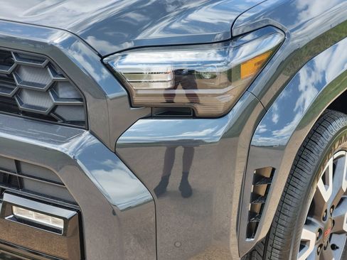 New 2026 Toyota 4Runner TRD Sport AWD/4WD image 9