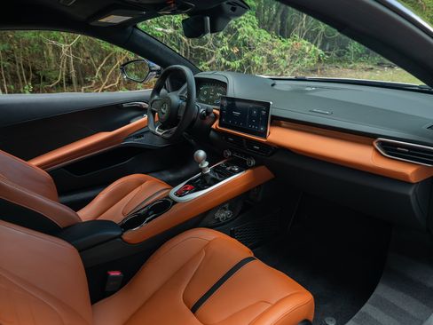 Used 2025 Lotus Emira RWD image 4