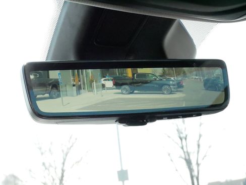 Used 2023 Jeep Grand Cherokee Limited w/ Luxury Tech Group II image 36