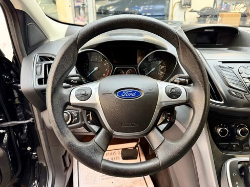 Used 2014 Ford Escape SE image 13