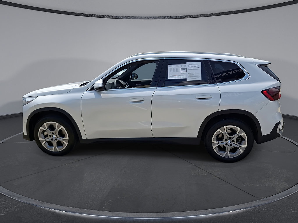 Used 2023 BMW X1 xDrive28i w/ Convenience Package AWD/4WD image 2