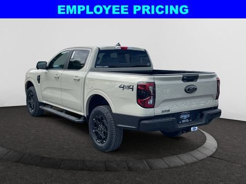 New 2026 Ford Ranger Lariat w/ Black Appearance Package AWD/4WD image 3