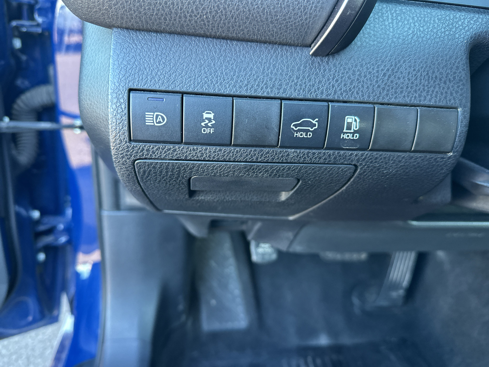 Used 2024 Toyota Camry SE FWD image 15