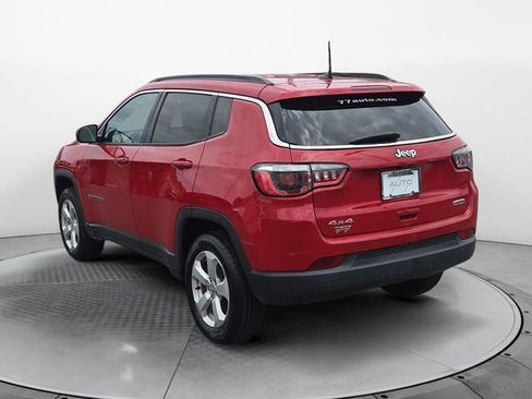 Used 2019 Jeep Compass Latitude AWD/4WD image 3